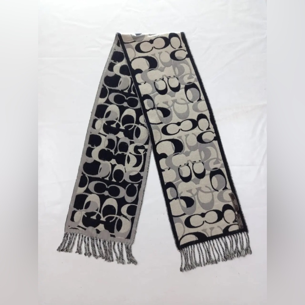 Coach Merino wool reversible scarf